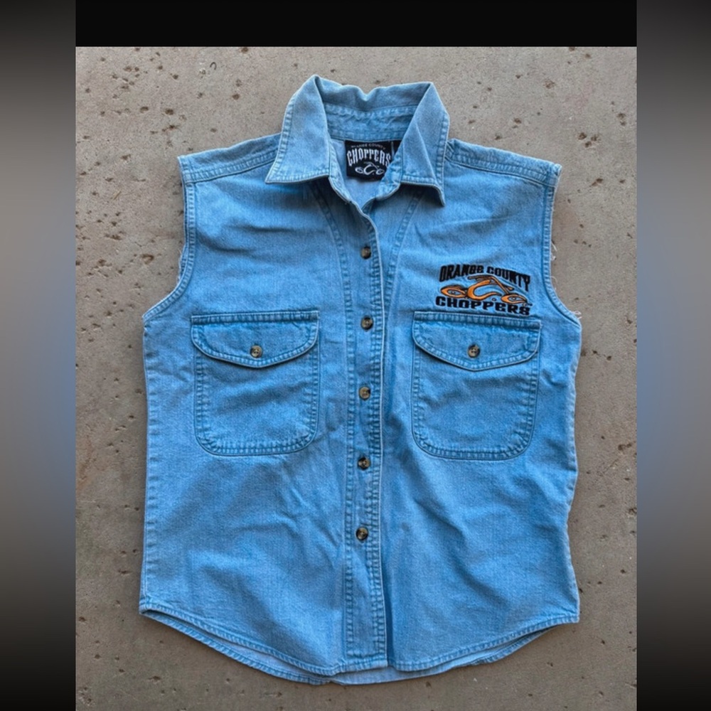 Orange County Choppers (OCC) Light Blue Denim Sleeveless Button-Up size small